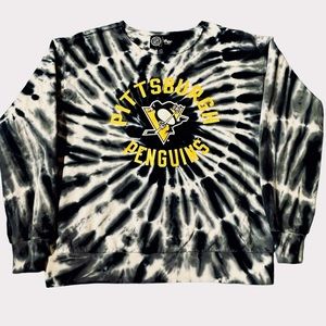 Rare Black and White Tie Dye Pittsburgh Penguins Women’s French Terry Top, Large